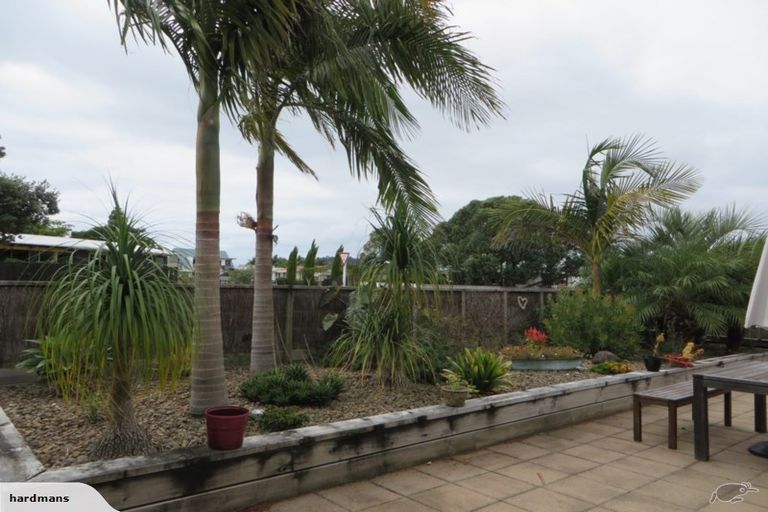 Photo of property in 70d Catherine Crescent, Whitianga, 3510