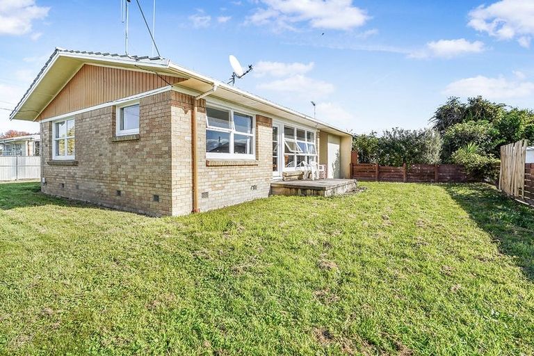 Photo of property in 1144b Heaphy Terrace, Fairfield, Hamilton, 3214
