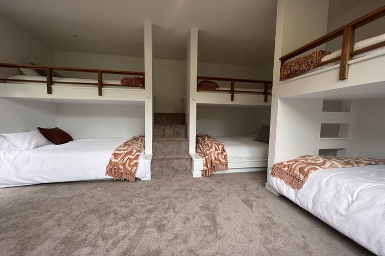 Photo of property in 81 Nilgiri Road, Poraiti, Napier, 4182