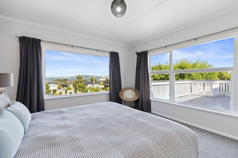 Photo of property in 22 Sunset Street, Hilltop, Taupo, 3330