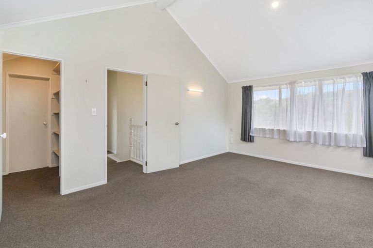 Photo of property in 1/21 Westview Court, Somerville, Auckland, 2014