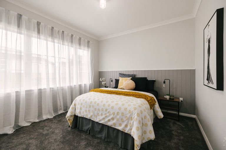 Photo of property in 28 Aberdeen Avenue, Takaro, Palmerston North, 4412