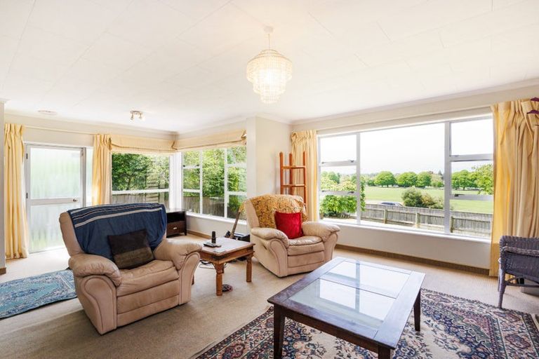 Photo of property in 142 West Street, Feilding, 4702