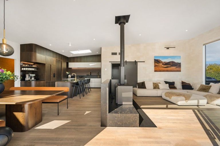 Photo of property in 120 Rob Roy Lane, Wanaka, 9305
