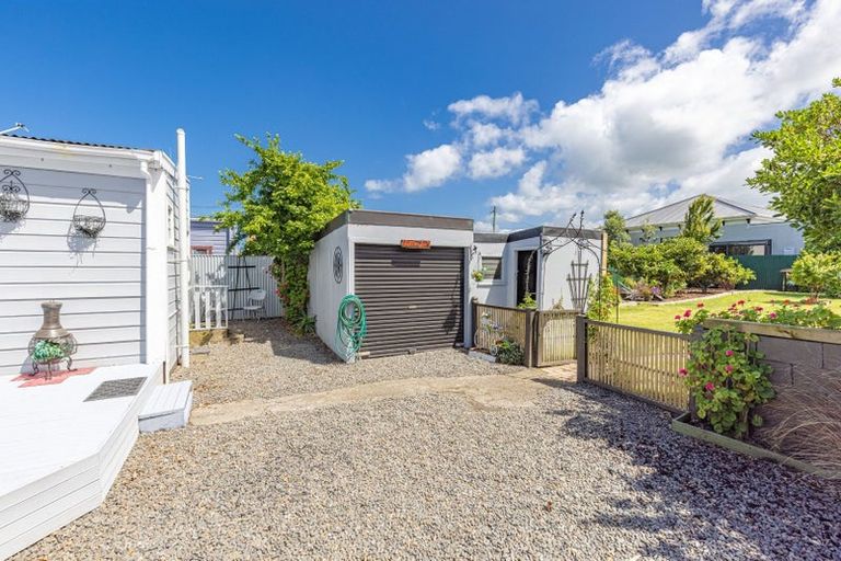 Photo of property in 44 Bignell Street, Gonville, Whanganui, 4501