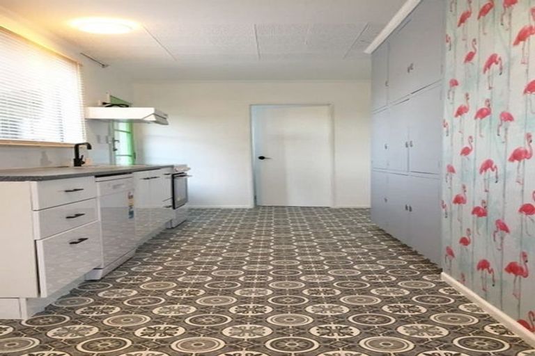 Photo of property in 83 Russell Street, Alexandra, 9320