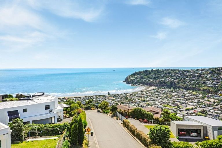 Photo of property in 141 Richmond Hill Road, Richmond Hill, Christchurch, 8081