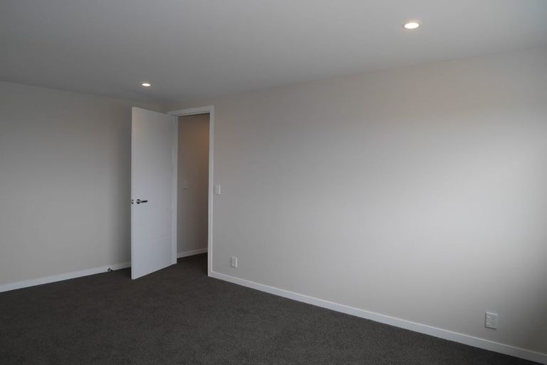 Photo of property in 87 Endeavour Drive, Whitby, Porirua, 5024