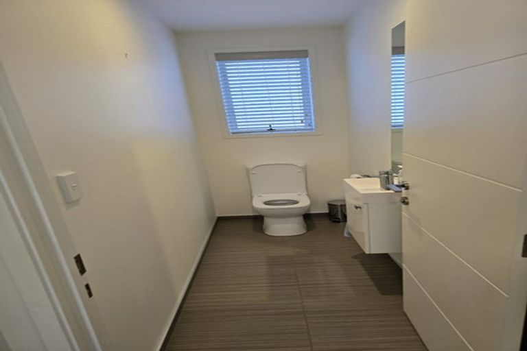 Photo of property in 4 Spinifex Street, Papamoa Beach, Papamoa, 3118