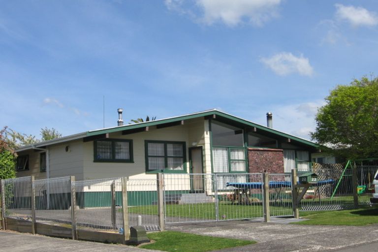 Photo of property in 22 Totaravale Street, Pukehangi, Rotorua, 3015