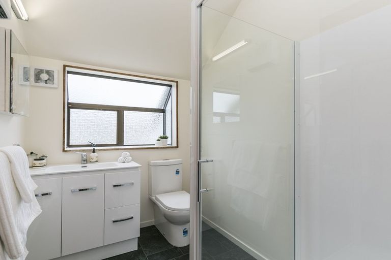 Photo of property in 7a Tamahine Street, Maupuia, Wellington, 6022