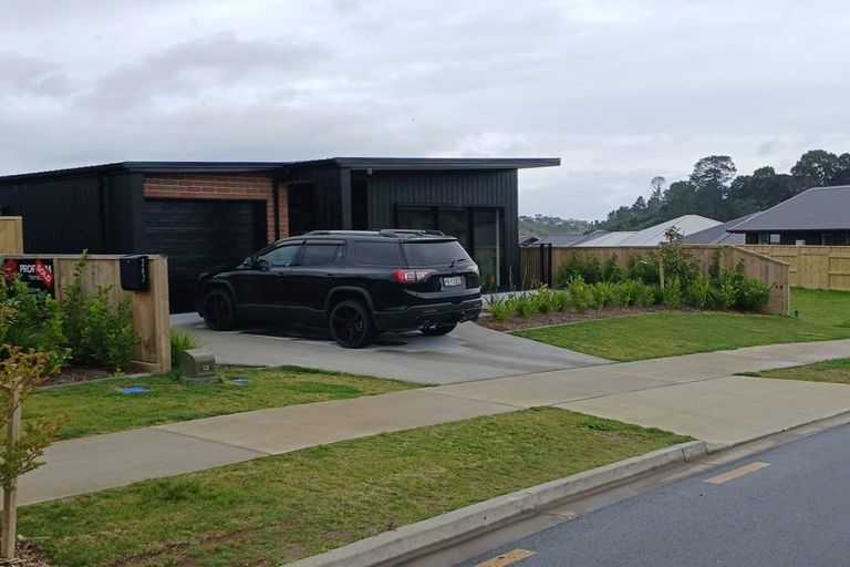 Photo of property in 269 Adler Drive, Ohauiti, Tauranga, 3112