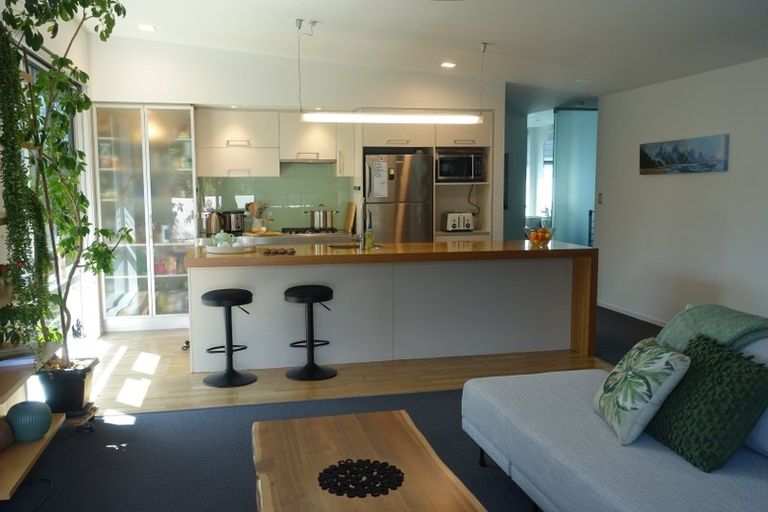 Photo of property in 39 Peacock Street, Christchurch Central, Christchurch, 8013