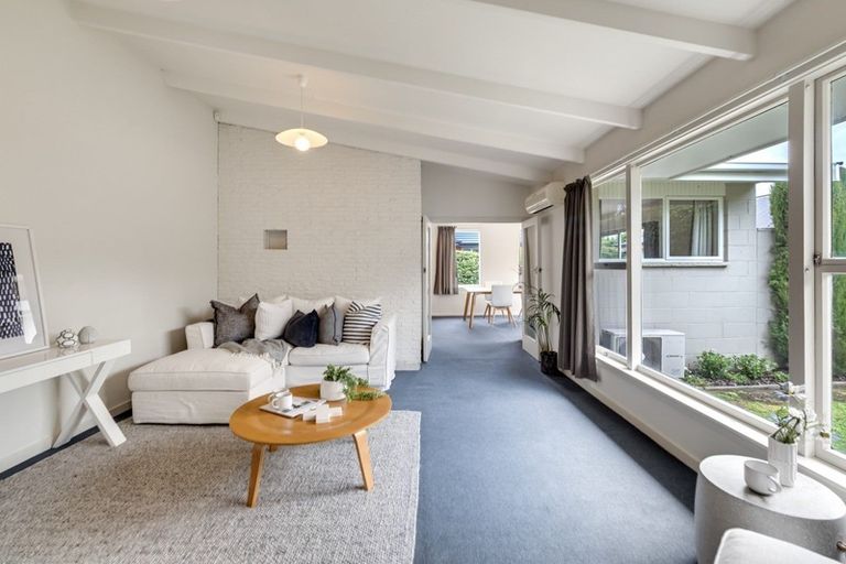 Photo of property in 73a Somerfield Street, Somerfield, Christchurch, 8024