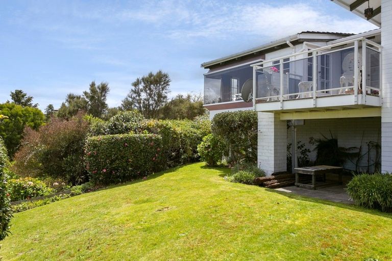 Photo of property in 60 Harvey Street, Waipahihi, Taupo, 3330