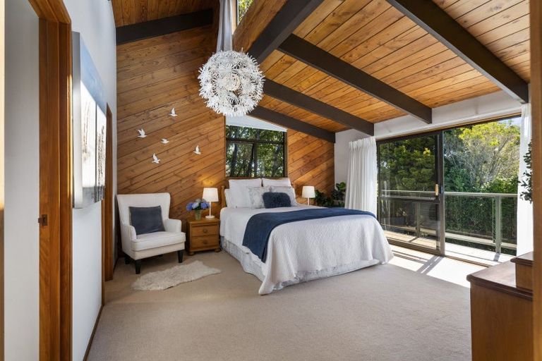 Photo of property in 12 Ridgewood Drive, Ridgewood, New Plymouth, 4371