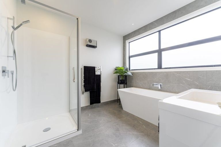 Photo of property in 16 Lazarette Loop, Glenwood, Timaru, 7910