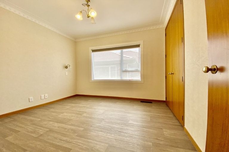 Photo of property in 4 Seymour Avenue, Papatoetoe, Auckland, 2025