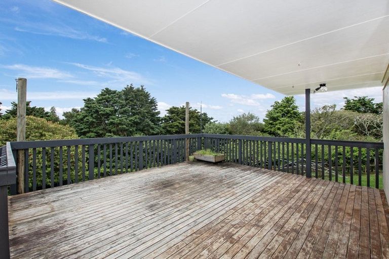 Photo of property in 37 Tauraroa Road, Maungakaramea, Whangarei, 0178