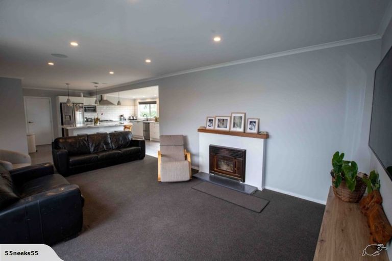 Photo of property in 240 Te Tomo Street, Te Awamutu, 3800