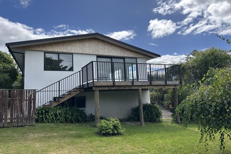 Photo of property in 49 Moncks Spur Road, Redcliffs, Christchurch, 8081