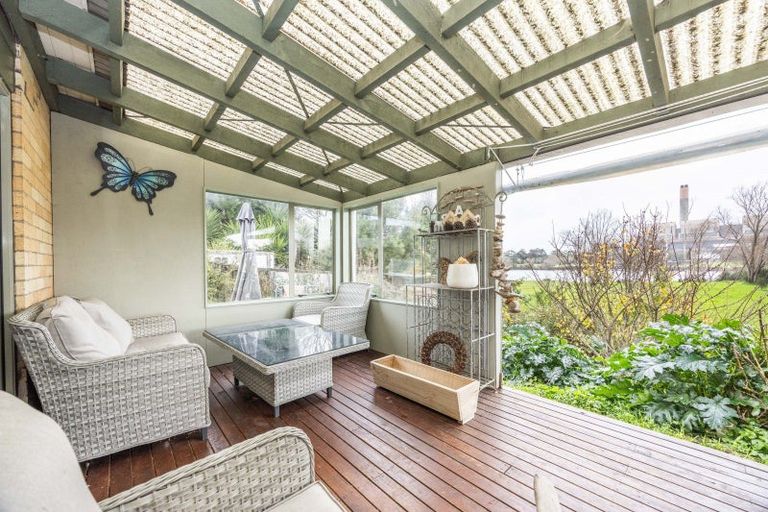 Photo of property in 190 Great South Road, Huntly, 3700