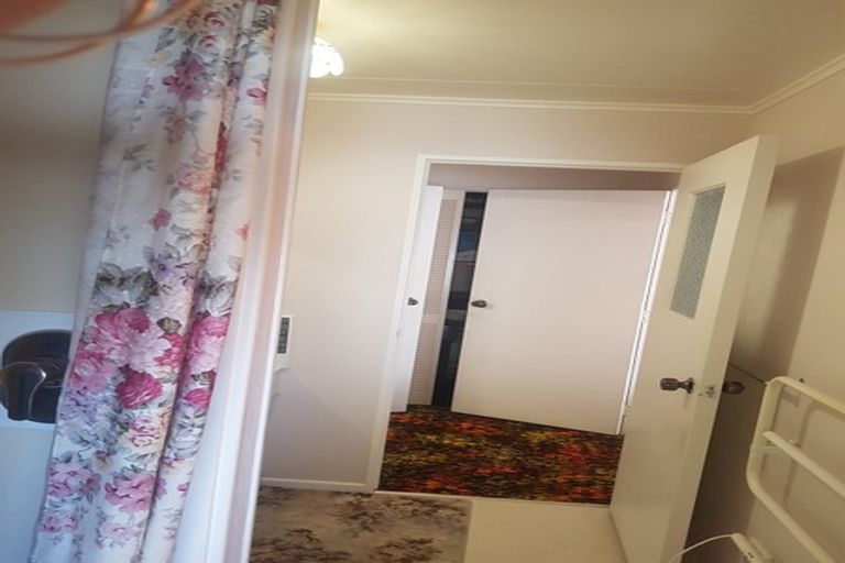 Photo of property in 85 Beauchamp Street, Karori, Wellington, 6012