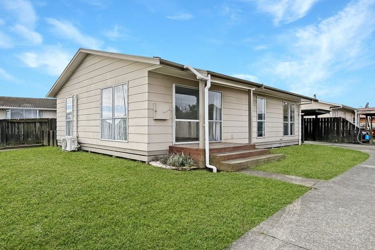Photo of property in 3a Colonial Place, Kelvin Grove, Palmerston North, 4414