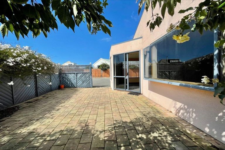 Photo of property in 77 Temple Crescent, Gleniti, Timaru, 7910