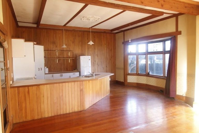 Photo of property in 38 Cleveland Street, Edgeware, Christchurch, 8013