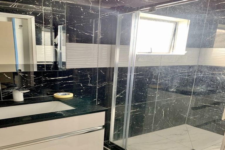 Photo of property in 123 Hyperion Drive, Randwick Park, Auckland, 2105