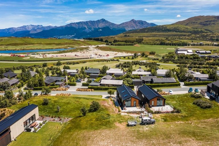 Photo of property in 9 Rannoch Drive, Jacks Point, Queenstown, 9371
