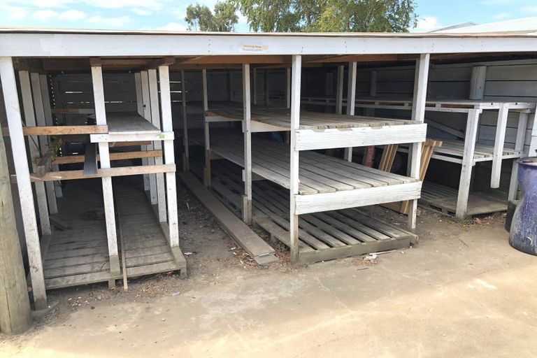 Photo of property in 690 Harewood Road, Harewood, Christchurch, 8051