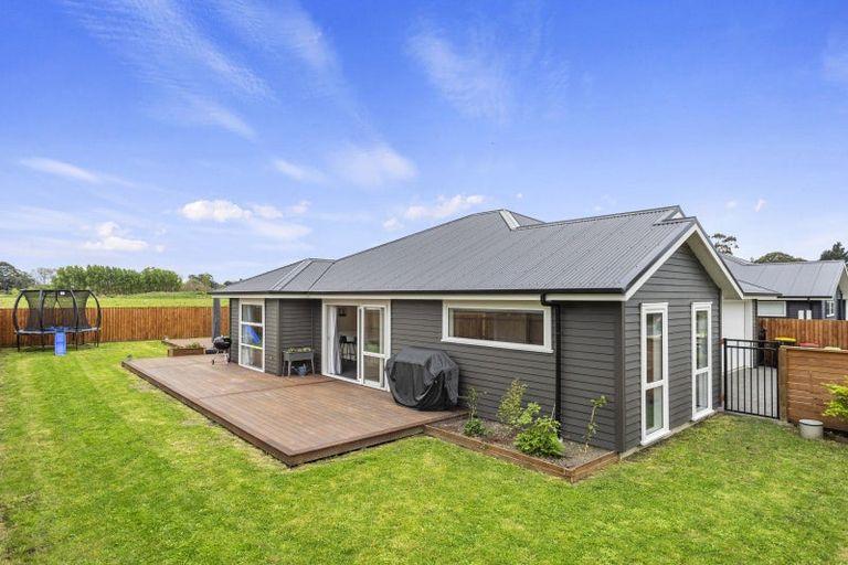 Photo of property in 76 Parsonage Road, Woodend, 7610