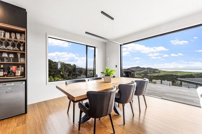 Photo of property in 1570 Cove Road, Mangawhai, 0573