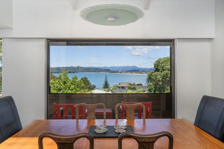 Photo of property in 3 Puriri Place, Whitianga, 3510