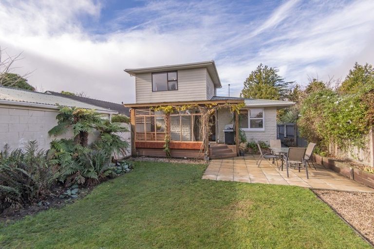 Photo of property in 113 Grimseys Road, Redwood, Christchurch, 8051