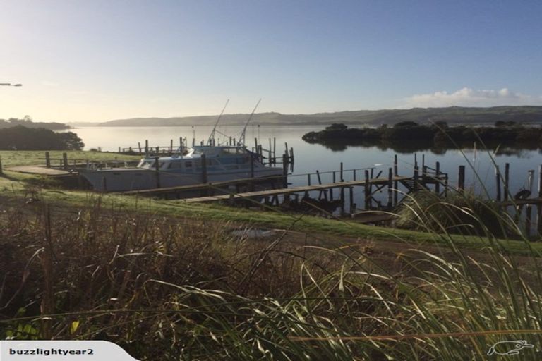 Photo of property in 21 Ngatoto Road, Tinopai, Matakohe, 0593