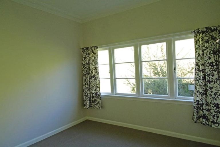 Photo of property in 35 Scott Avenue, Mangere Bridge, Auckland, 2022