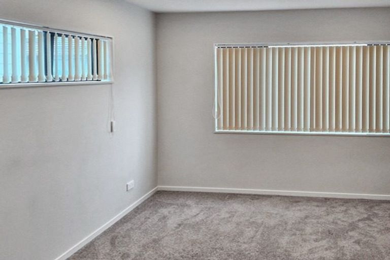 Photo of property in 37c Tabitha Crescent, Henderson, Auckland, 0612