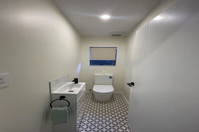 Photo of property in 42 Collie Street, Hillpark, Auckland, 2102