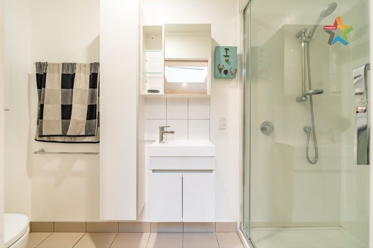 Photo of property in 9 Haven Grove, Naenae, Lower Hutt, 5011