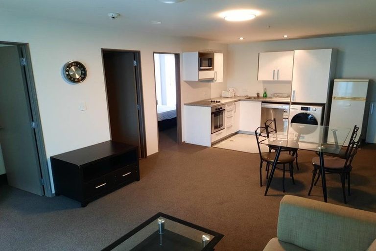 Photo of property in Dual Apartments, 108/142 Vivian Street, Te Aro, Wellington, 6011