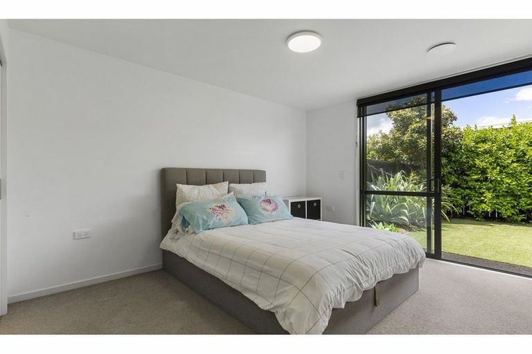 Photo of property in 4 Troop Road, Papakura, 2110