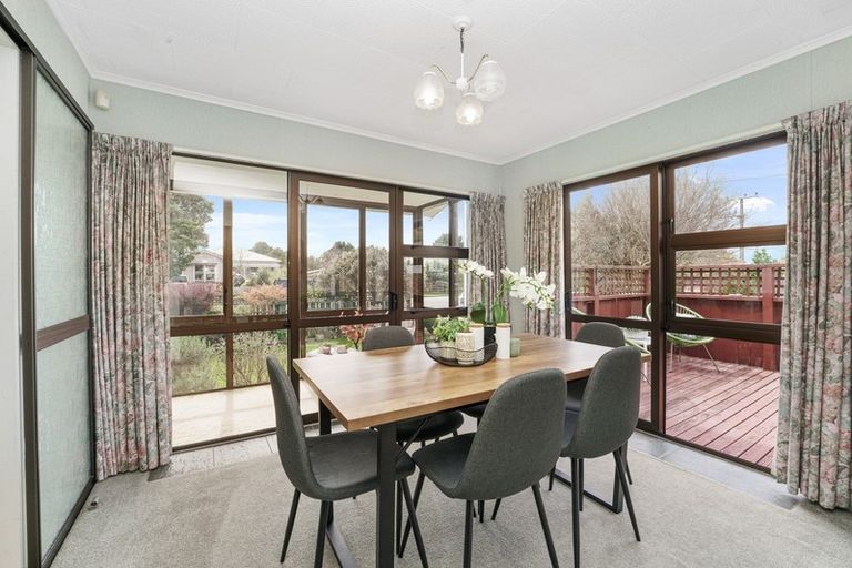 Photo of property in 10 Bell Street, Otaki, 5512