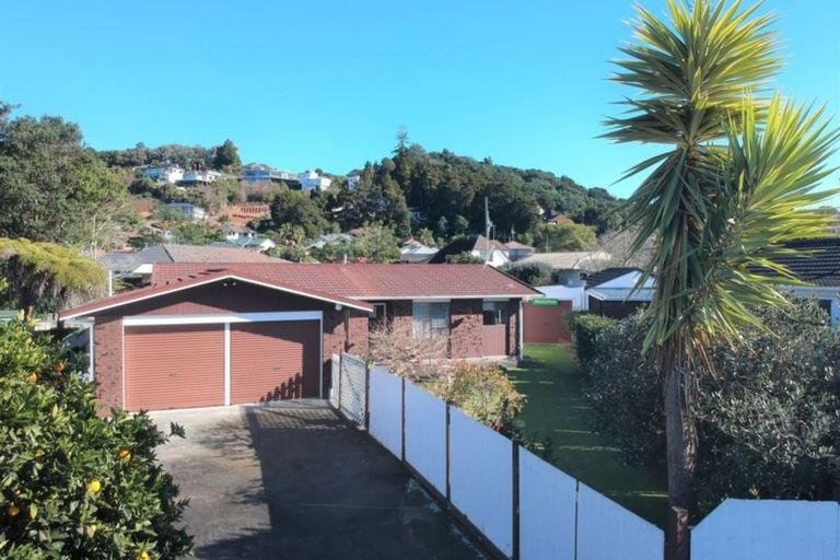 Photo of property in 12 Carr Street, Te Kamo, Whangarei, 0112