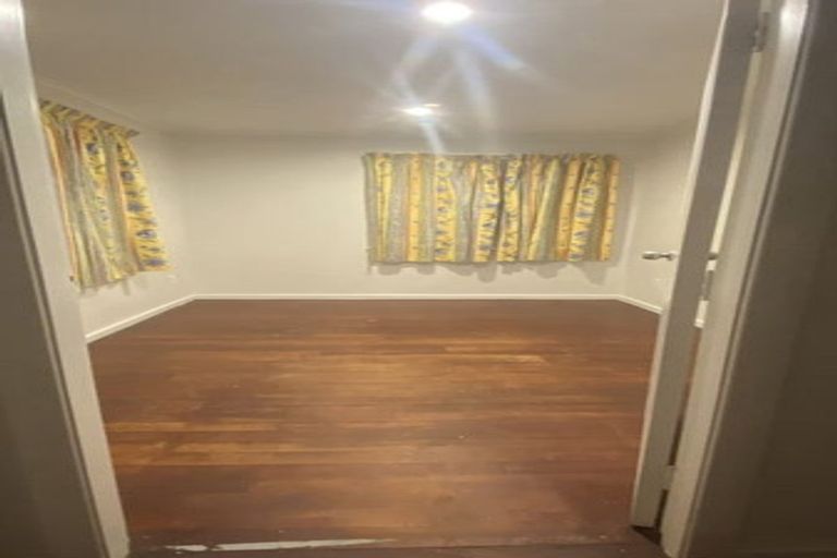 Photo of property in 220 Naenae Road, Naenae, Lower Hutt, 5011