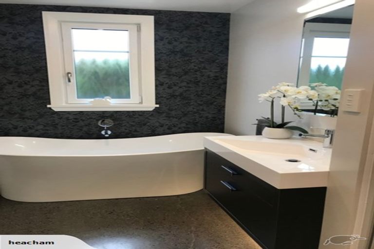 Photo of property in 90a Saint Martins Road, Saint Martins, Christchurch, 8022