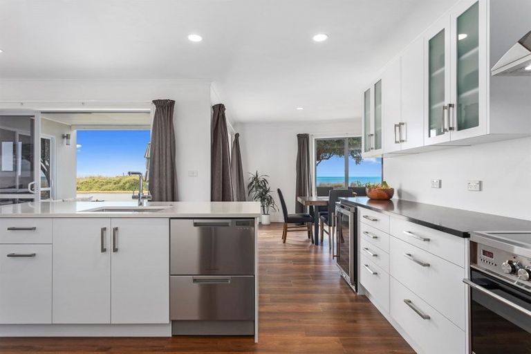 Photo of property in 27 Waterford Avenue, Ohope, 3121