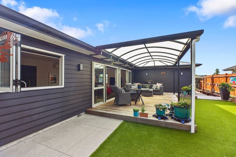 Photo of property in 69 Bathurst Crescent, Pyes Pa, Tauranga, 3112